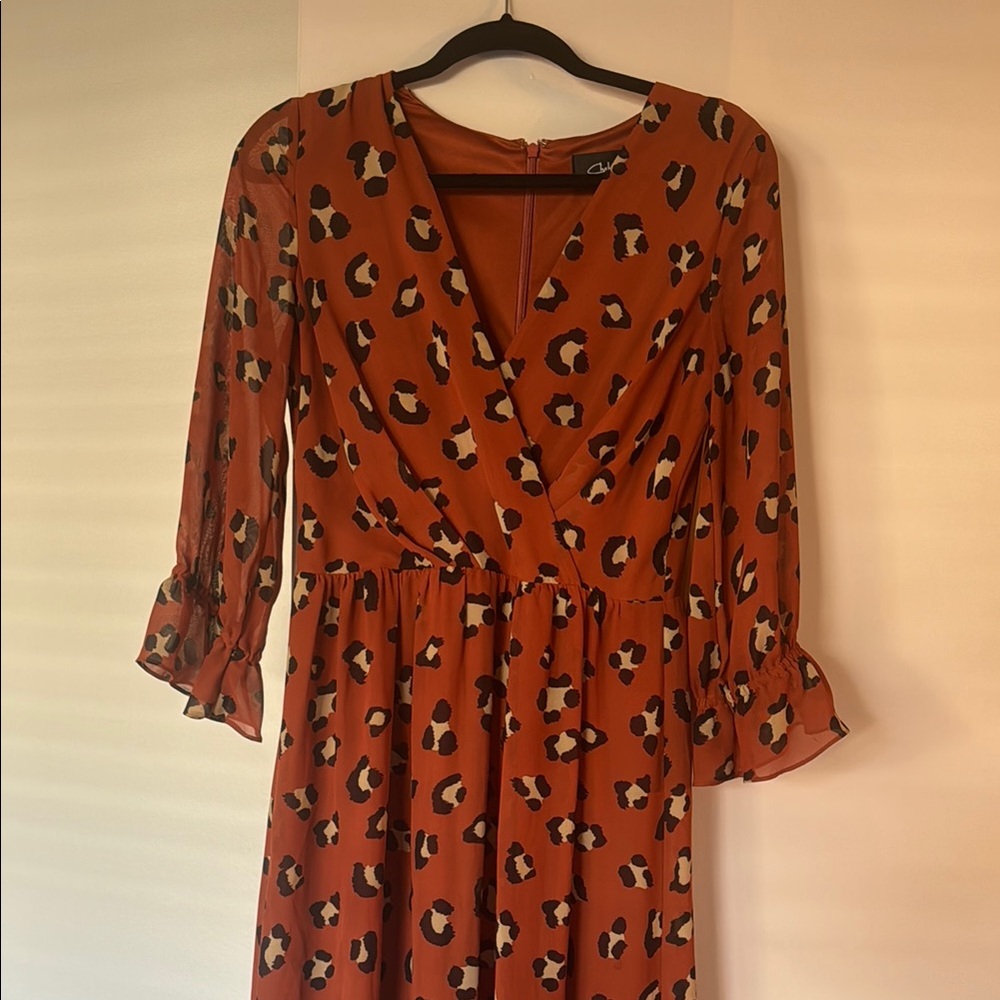 Chic Leopard Print Dress in Orange